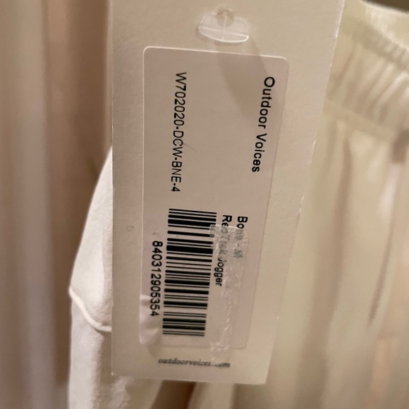 NWT RecTrek Jogger Pant Bone Size Medium Outdoor Voices - Picture 5 of 6